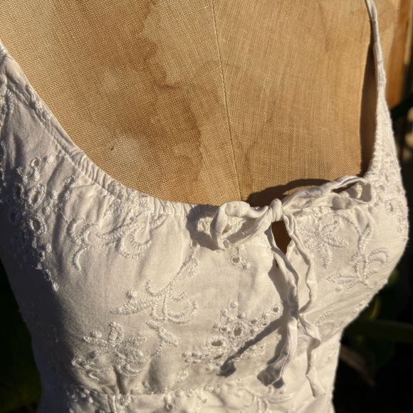 Eyelet tank 🌿 - Picture 2 of 8